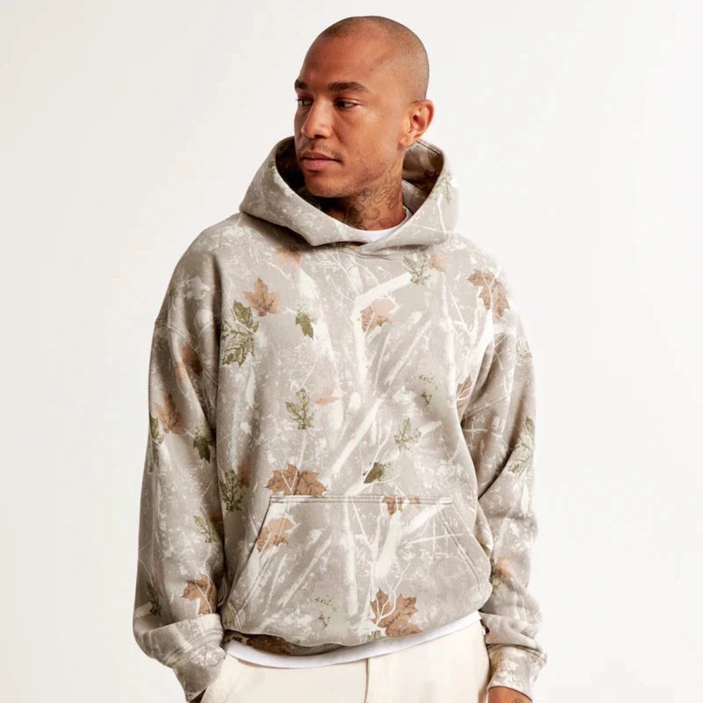 Abercrombie essential popover hoodie *Off White Camo*